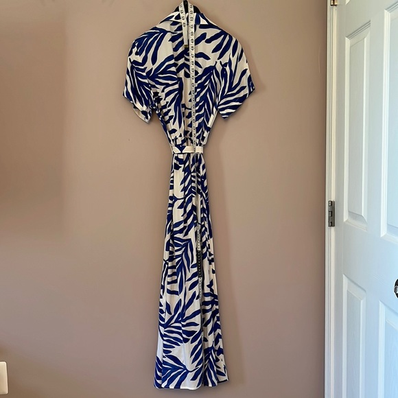 Dress - Picture 6 of 13